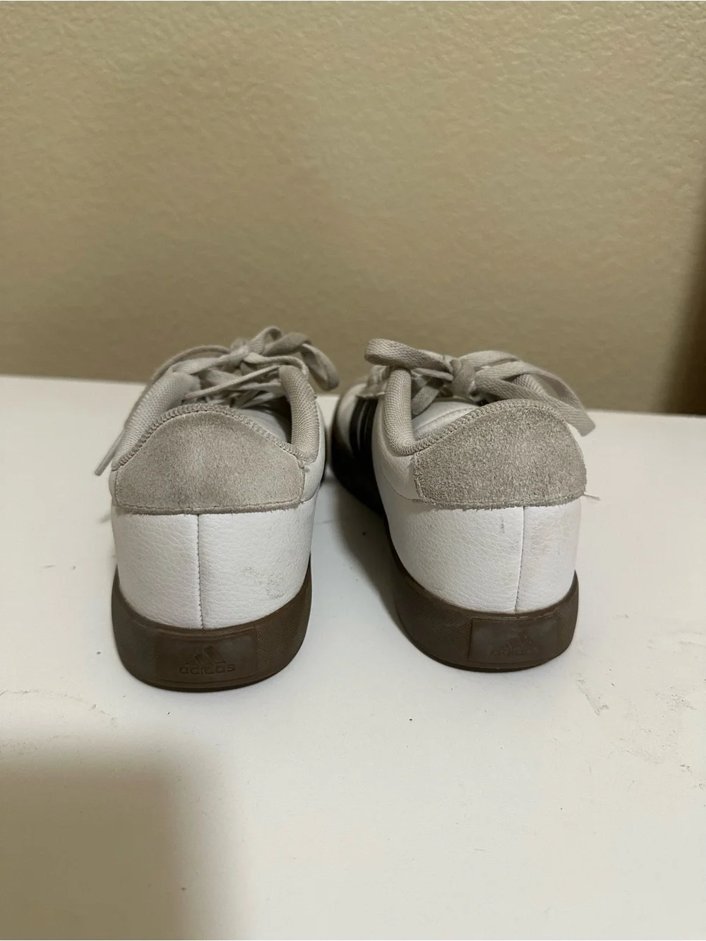 adidas low top